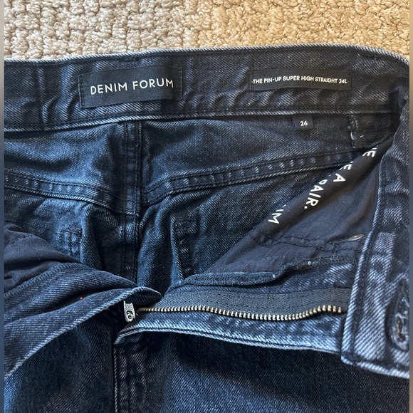 Denim Forum “The Pin-Up Super High Straight” - Picture 3 of 4